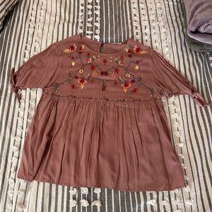 Women’s boutique top